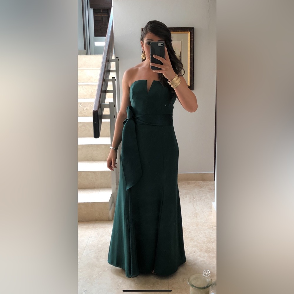 Vera Wang white gown
